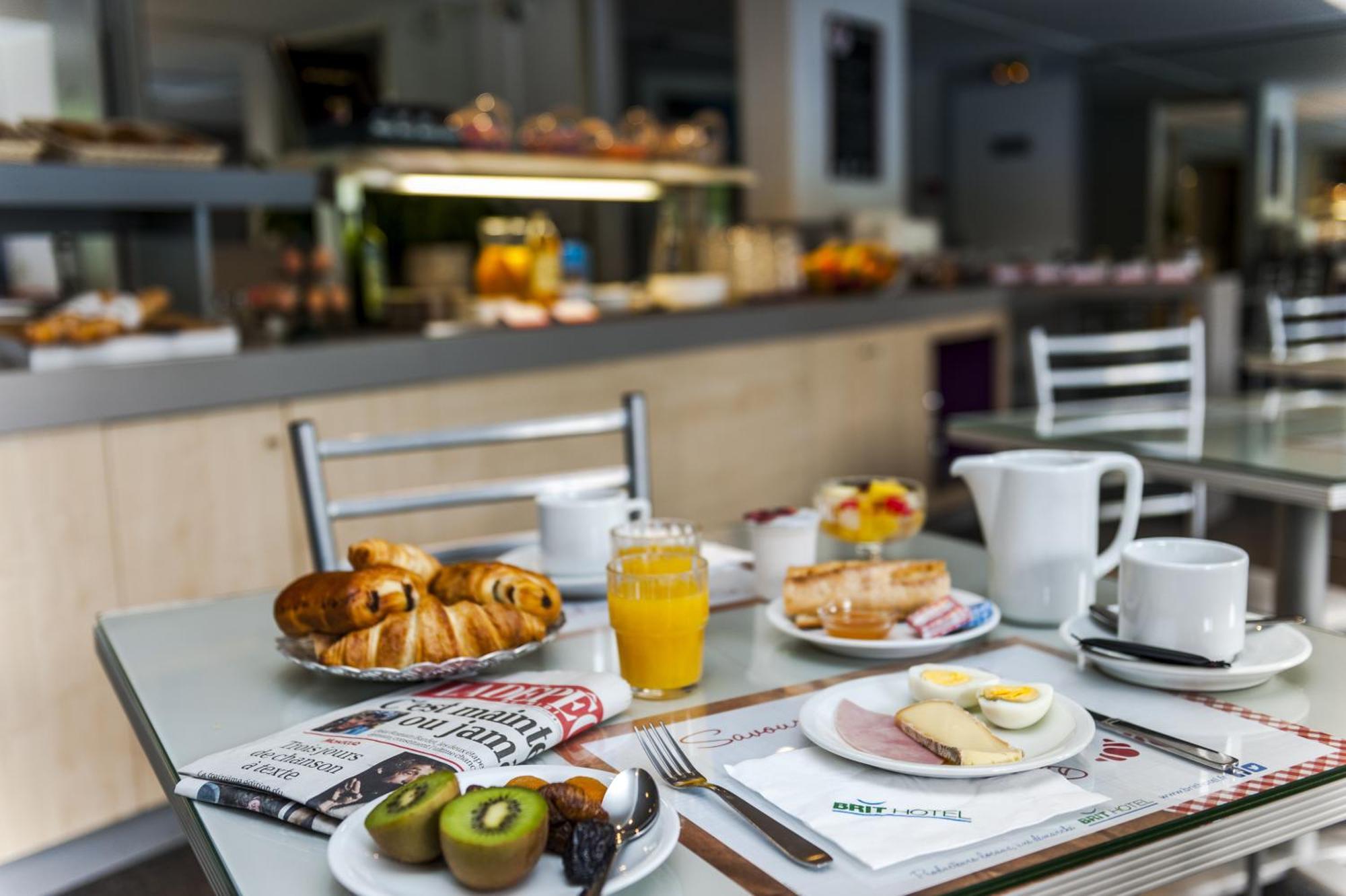 Brit Hotel Cahors - Le Valentre Экстерьер фото